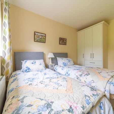 2 Bed Waterfront Property - Close To Courtmacsherry Cork Exteriér fotografie