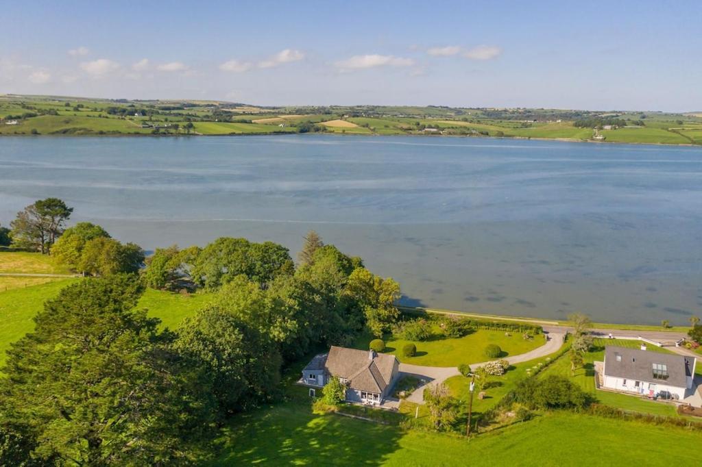 2 Bed Waterfront Property - Close To Courtmacsherry Cork Exteriér fotografie